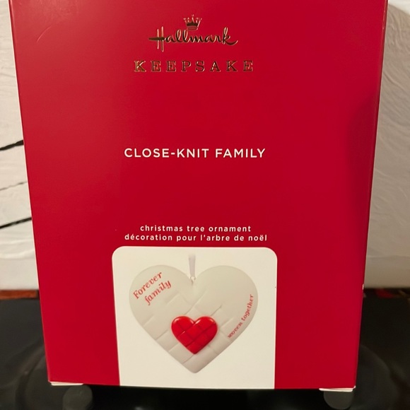 CLOSE-KNIT FAMILY ORNAMENT - Picture 2 of 4